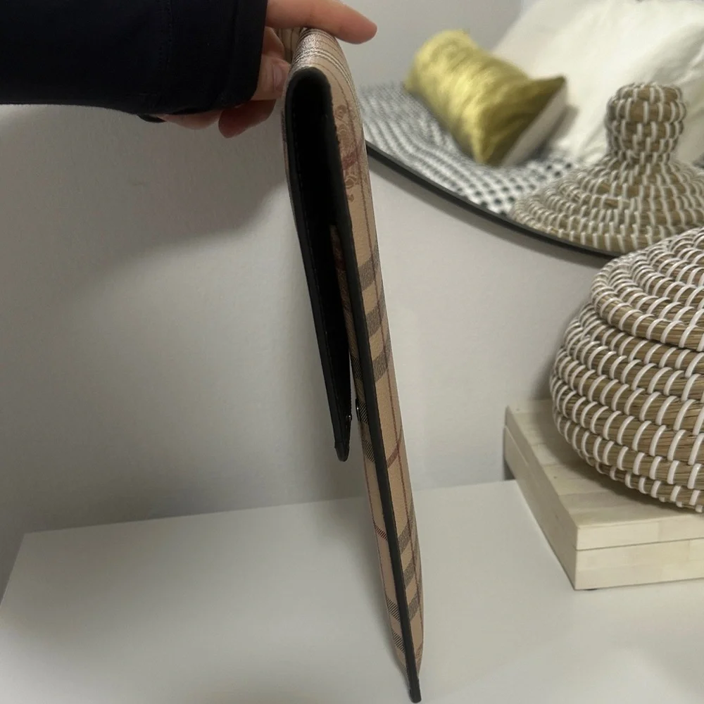 Burberry Tablet Sleeve - Perfect condition